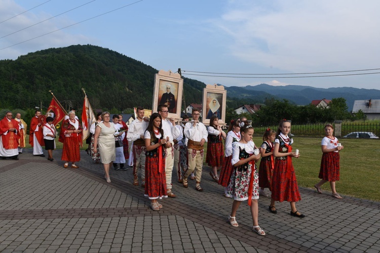 Bł. s. Celestyna i bł. ks. Roman w Zabrzeży