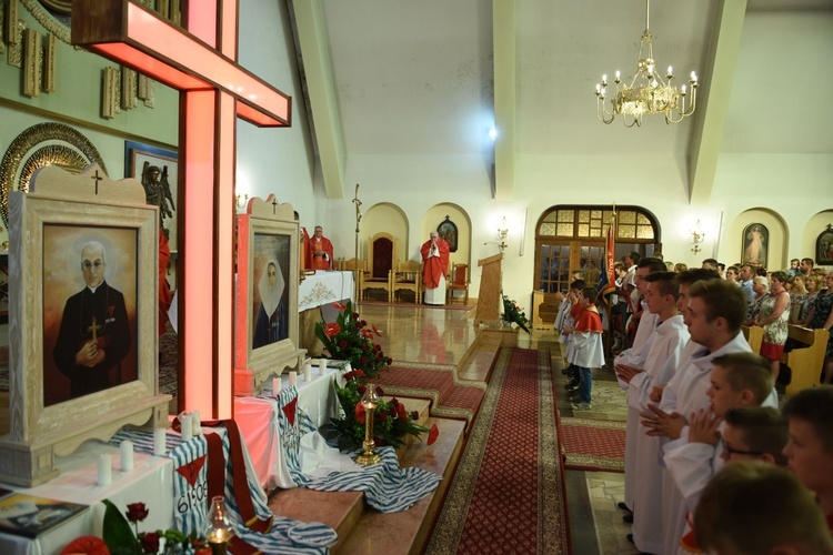 Bł. s. Celestyna i bł. ks. Roman w Zabrzeży