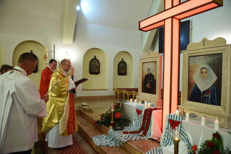 Bł. s. Celestyna i bł. ks. Roman w Zabrzeży