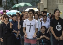 Zamieszki w Hongkongu: Biskup rozpłakał się w czasie kazania
