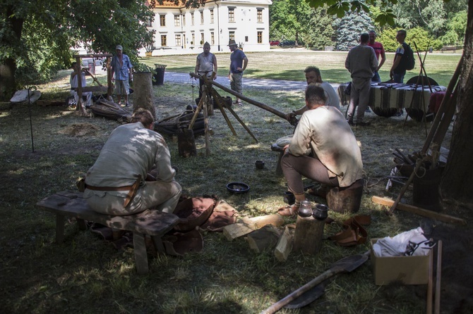 Piknik archeologiczny w Tarnobrzegu-Dzikowie