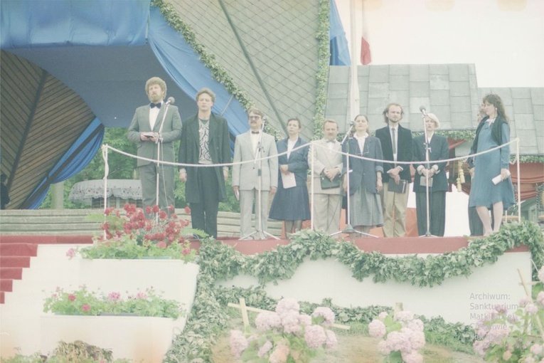 Koronacja obrazu Matki Bożej Cierpliwie Słuchającej w Rokitnie