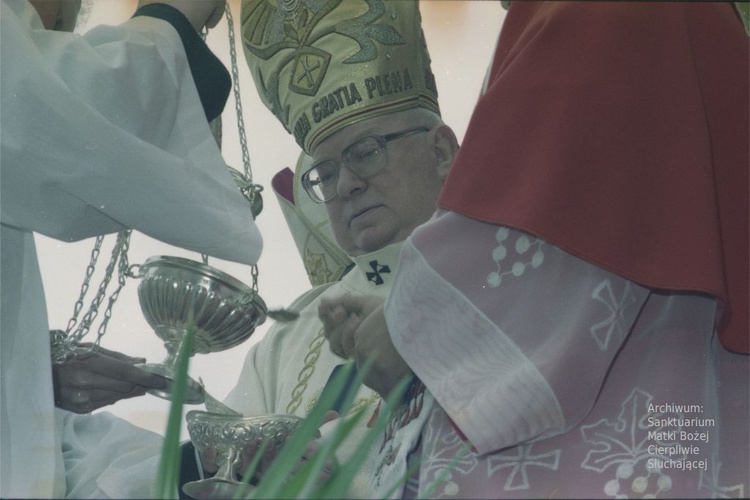 Koronacja obrazu Matki Bożej Cierpliwie Słuchającej w Rokitnie