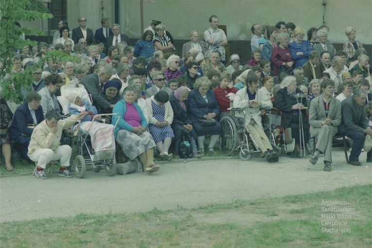 Koronacja obrazu Matki Bożej Cierpliwie Słuchającej w Rokitnie