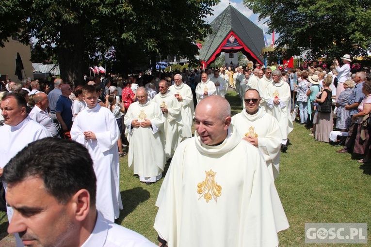 Odpust w sanktuarium Matki Bożej Cierpliwie Słuchającej w Rokitnie