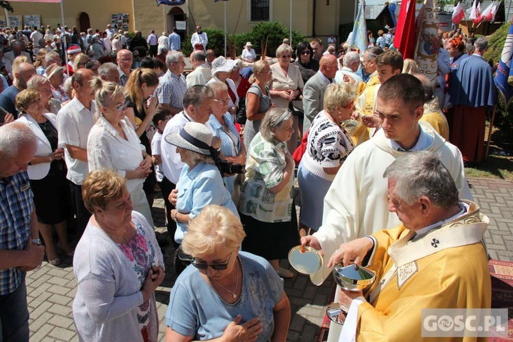 Odpust w sanktuarium Matki Bożej Cierpliwie Słuchającej w Rokitnie