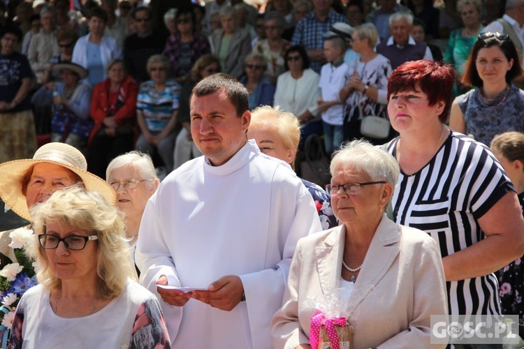 Odpust w sanktuarium Matki Bożej Cierpliwie Słuchającej w Rokitnie