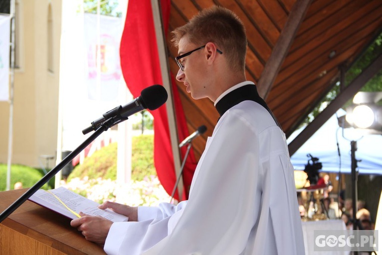 Odpust w sanktuarium Matki Bożej Cierpliwie Słuchającej w Rokitnie