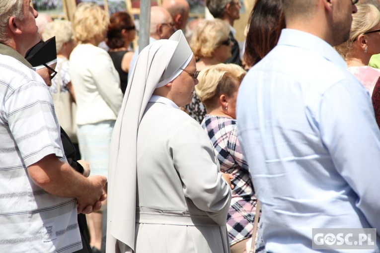 Odpust w sanktuarium Matki Bożej Cierpliwie Słuchającej w Rokitnie
