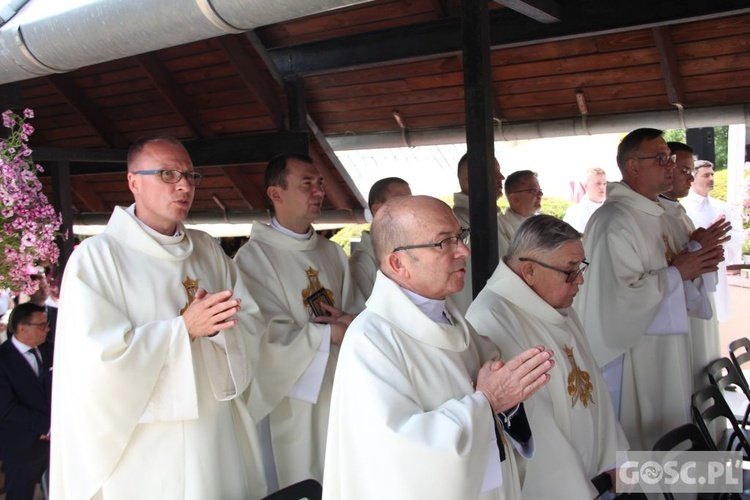 Odpust w sanktuarium Matki Bożej Cierpliwie Słuchającej w Rokitnie