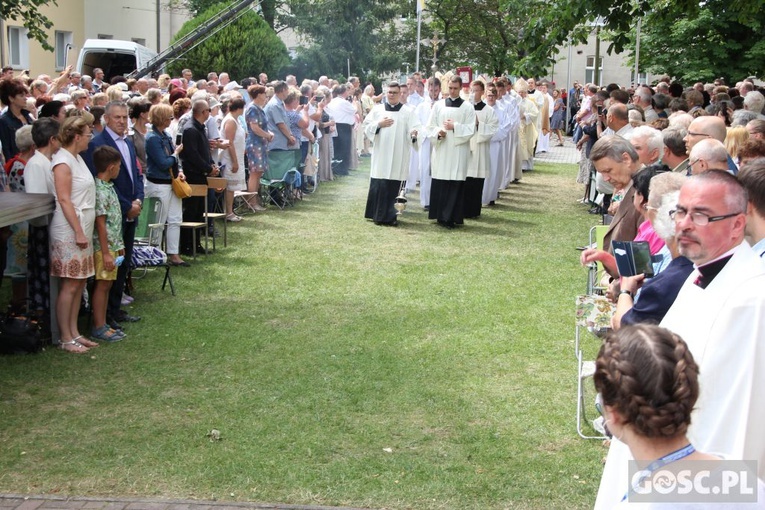 Odpust w sanktuarium Matki Bożej Cierpliwie Słuchającej w Rokitnie