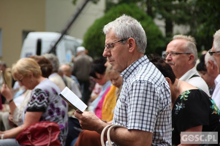 Odpust w sanktuarium Matki Bożej Cierpliwie Słuchającej w Rokitnie