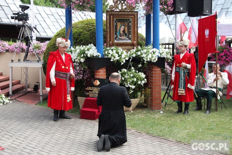 Odpust w sanktuarium Matki Bożej Cierpliwie Słuchającej w Rokitnie