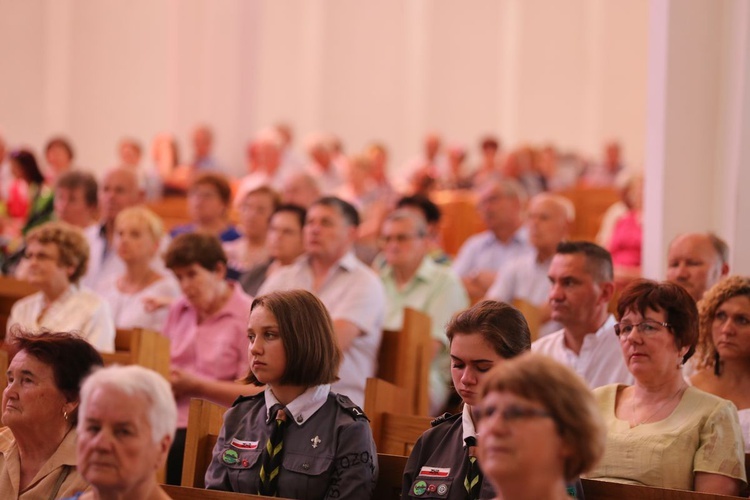 Relikwie bł. ks. Jerzego w stalowowolskiej konkatedrze