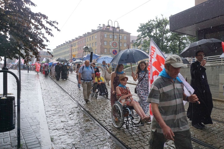 Marsz dla życia i rodziny w Zabrzu