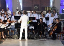 Koncert "On żyje" w Świdnicy