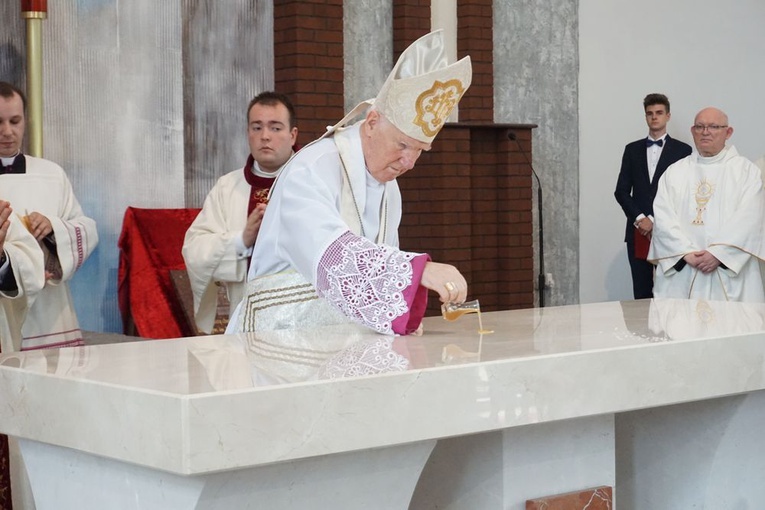 Konsekracja kościoła w Świebodzicach