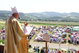 Stary Sącz. Rodzina na wzór Trójcy Przenajświętszej