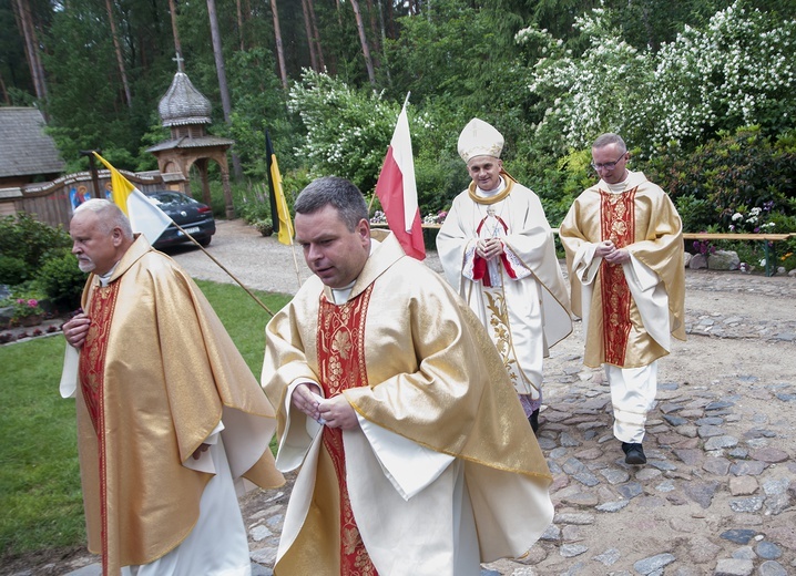 Pielgrzymka Świętych Gór, cz. 1