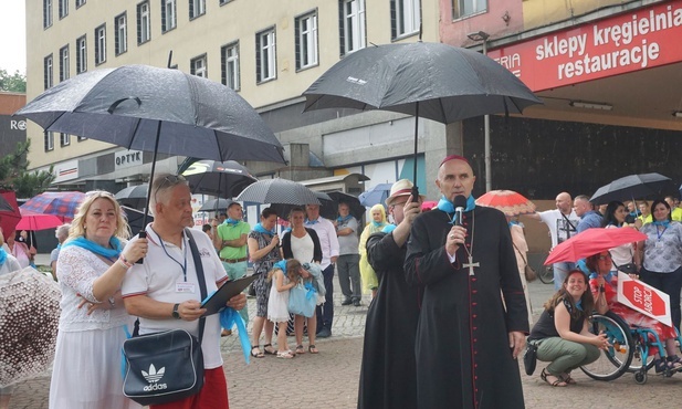 Zabrze. Z Janem Pawłem II Marsz dla życia i rodziny