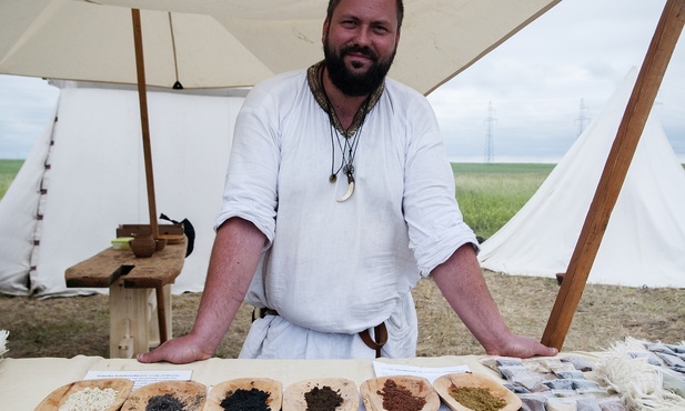 Średniowiecze na wyciągnięcie ręki. Festiwal w Budzistowie