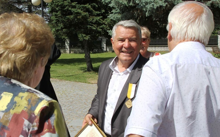 "Pro Ecclesia et Pontifice" dla Stanisława Kaima z Kęt-Podlesia