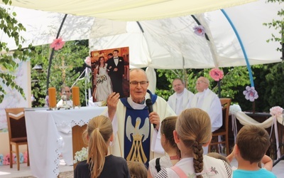 Mszy dla dzieci przewodniczył bp Antoni Długosz.