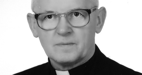 Zmarł ks. Franciszek Piechota