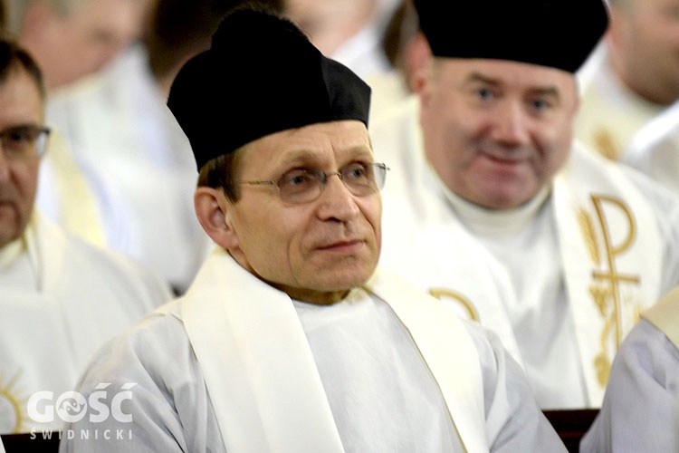 ks. Janusz Wierzbicki będzie teraz proboszczem w parafii pw. Niepokalanego Poczęcia NMP w Kuźnicach Świdnickich