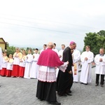 Błogosławieństwo kaplicy cmentarnej i odnowionych organów w Podegrodziu