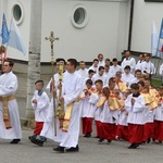 Błogosławieństwo kaplicy cmentarnej i odnowionych organów w Podegrodziu