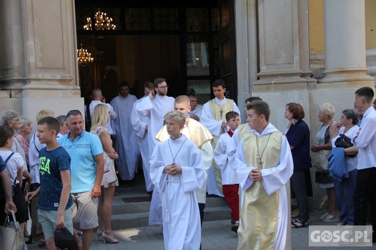 Procesja Bożego Ciała na ulicach Głogowa