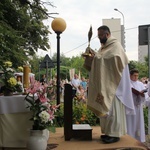 Procesja parafii ojców dominikanów i serbinowskiej