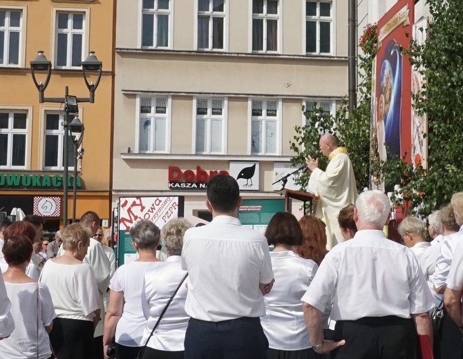 Centralna  procesja Bożego Ciała w Gliwicach