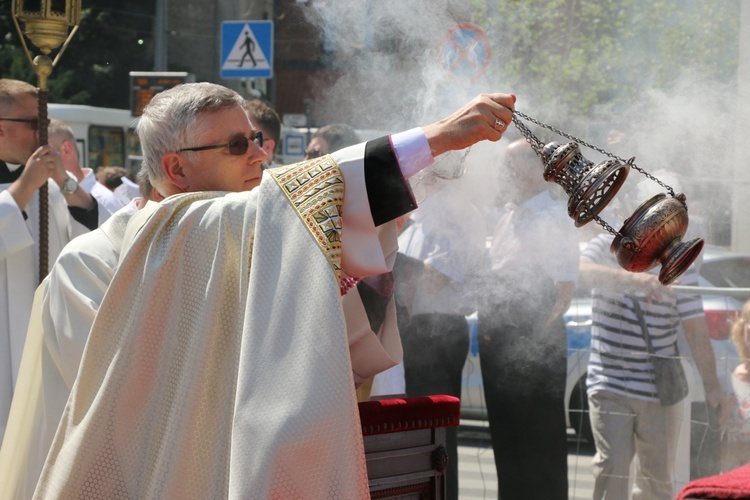 Centralna procesja Bożego Ciała we Wrocławiu 2019