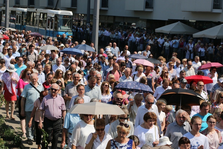 Centralna procesja Bożego Ciała we Wrocławiu 2019