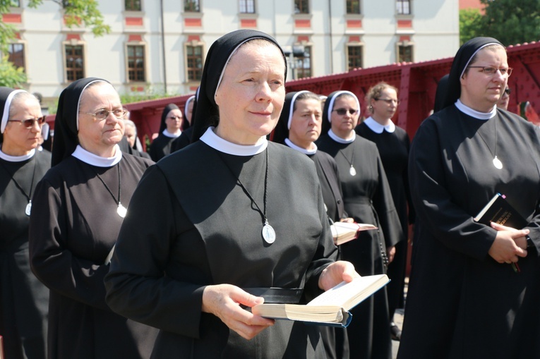 Centralna procesja Bożego Ciała we Wrocławiu 2019