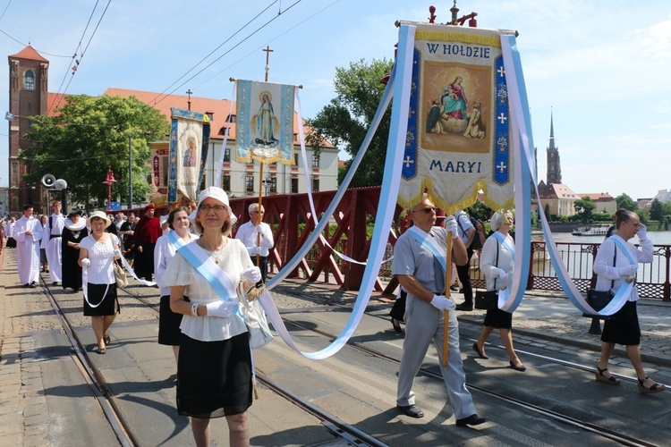 Centralna procesja Bożego Ciała we Wrocławiu 2019