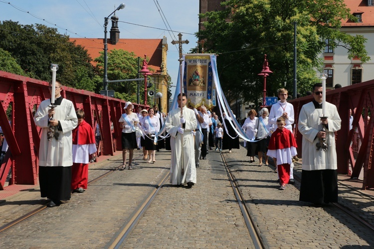 Centralna procesja Bożego Ciała we Wrocławiu 2019