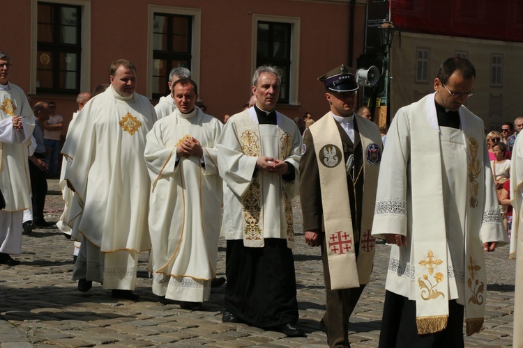 Centralna procesja Bożego Ciała we Wrocławiu 2019