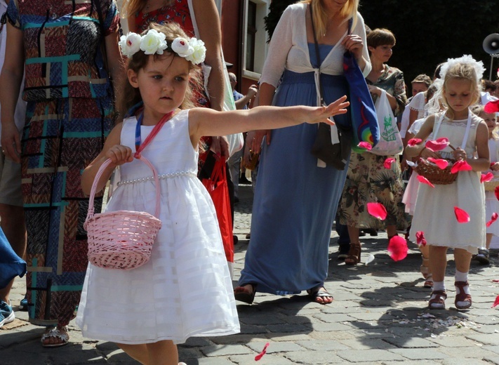 Centralna procesja Bożego Ciała we Wrocławiu 2019