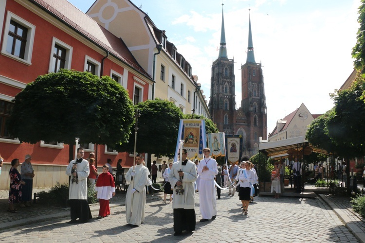 Centralna procesja Bożego Ciała we Wrocławiu 2019