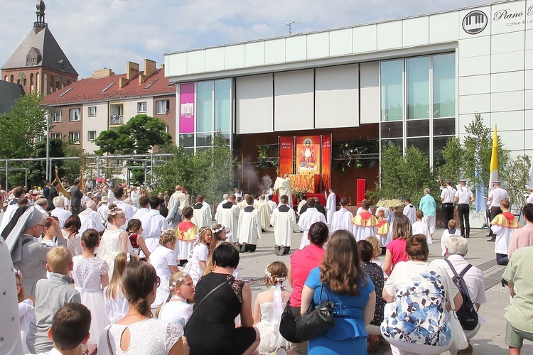 Boże Ciało w Koszalinie cz.1