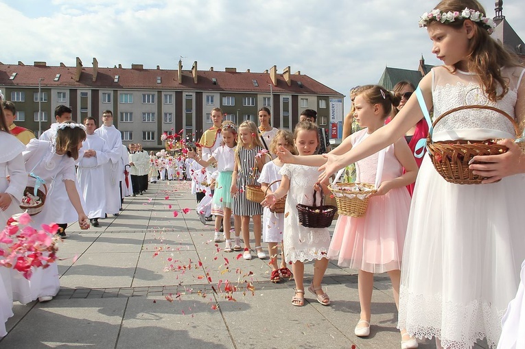Boże Ciało w Koszalinie cz.1