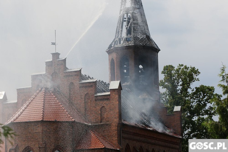 Pożar kościoła w Lutolu Suchym