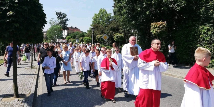 Procesja Bożego Ciała w Bytomiu Odrzańskim