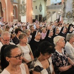 Miejska procesja eucharystyczna w Legnicy