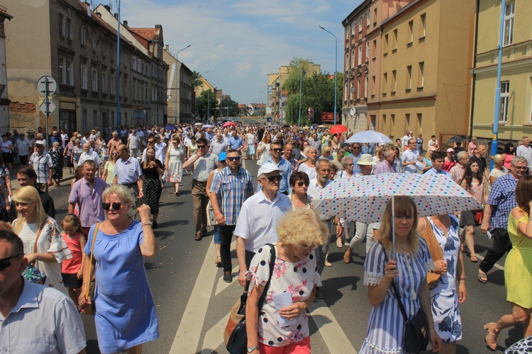 Miejska procesja eucharystyczna w Legnicy