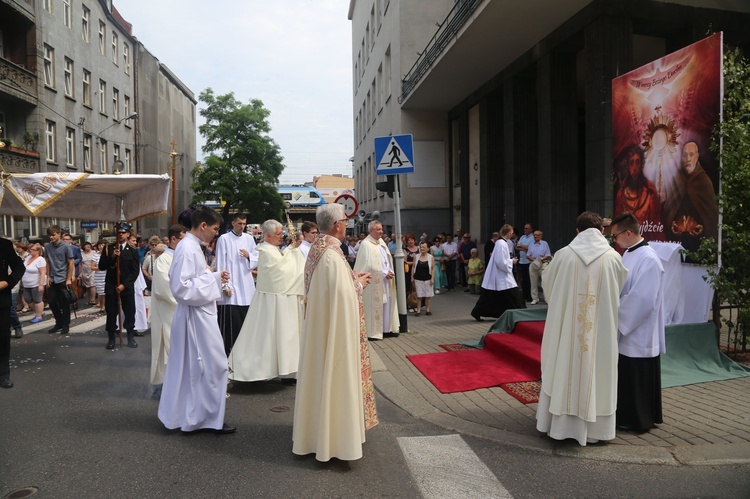 Centralna procesja Bożego Ciała w Katowicach