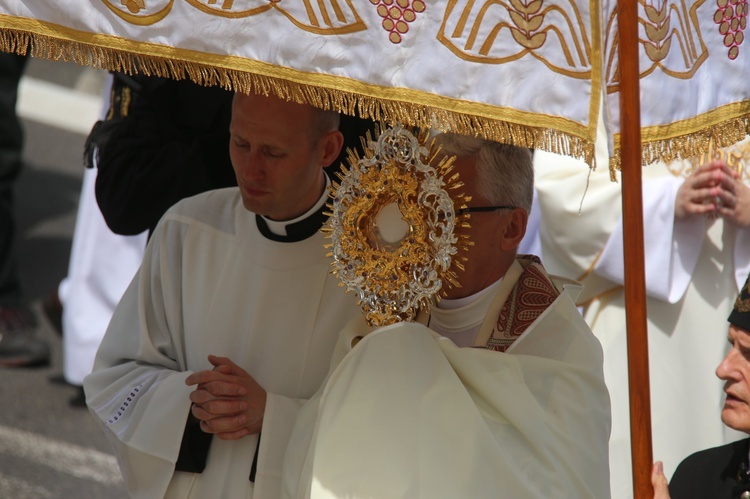 Centralna procesja Bożego Ciała w Katowicach